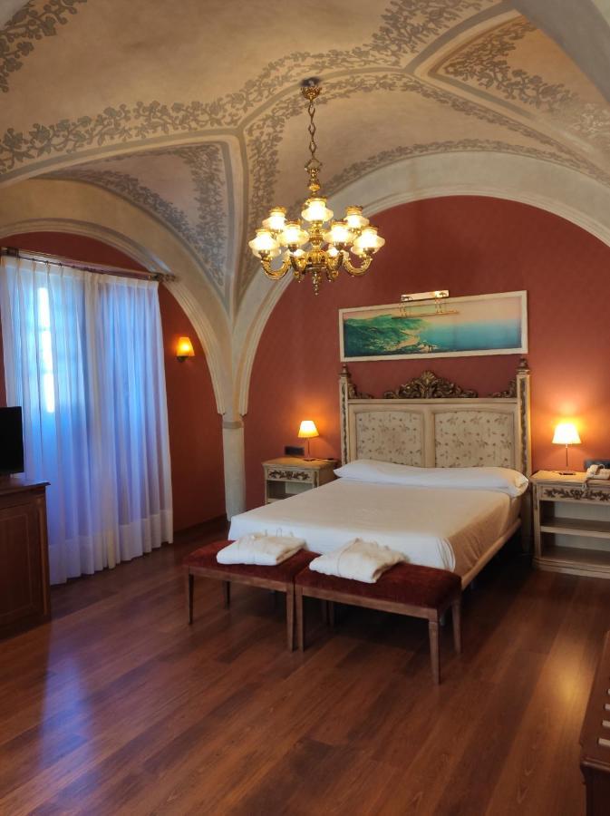 Hotel Palacio De La Magdalena Soto Del Barco Dış mekan fotoğraf